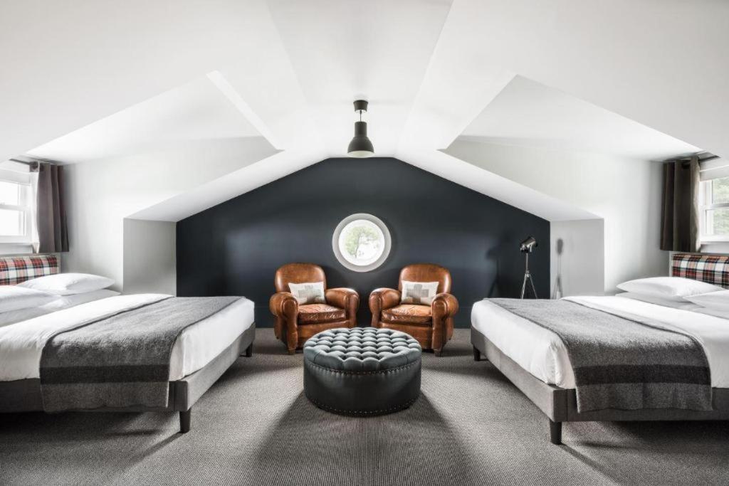 The George Montclair Hotel Екстериор снимка